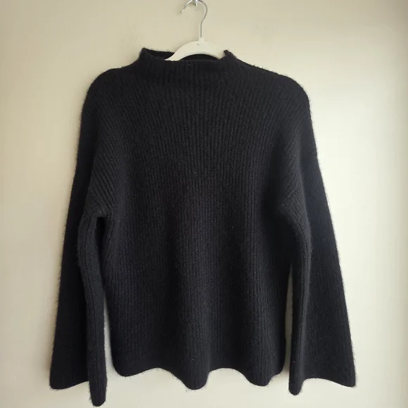 Skull Cashmere Black Cashmere Sweater - Picture 3 of 12